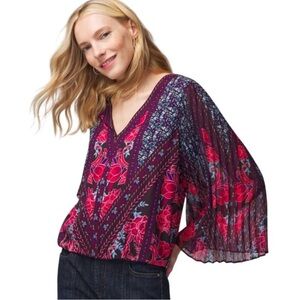 NWOT WHBM M Floral Blouse